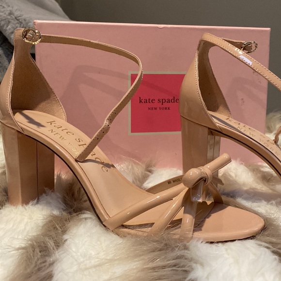 🆕Kate spade sandals ❤️❤️ - Picture 5 of 9